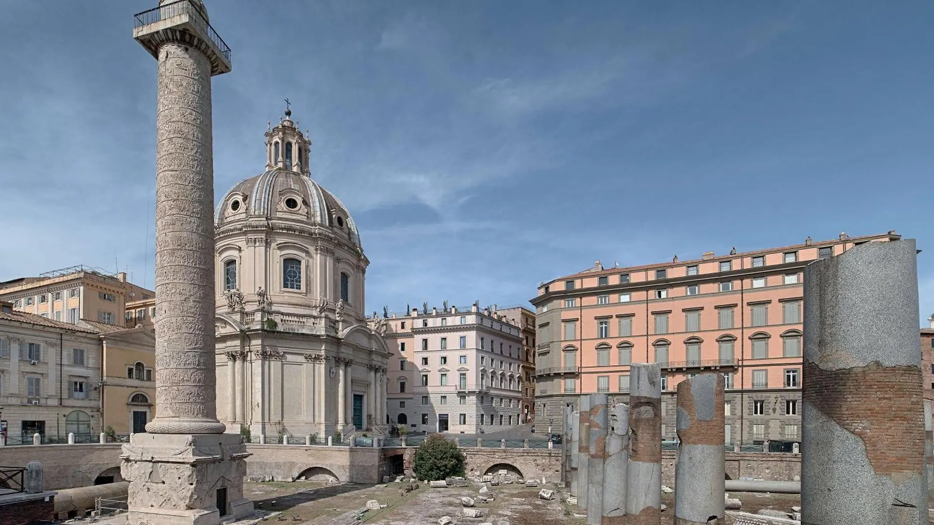 Отель Nh Collection Roma Fori Imperiali
