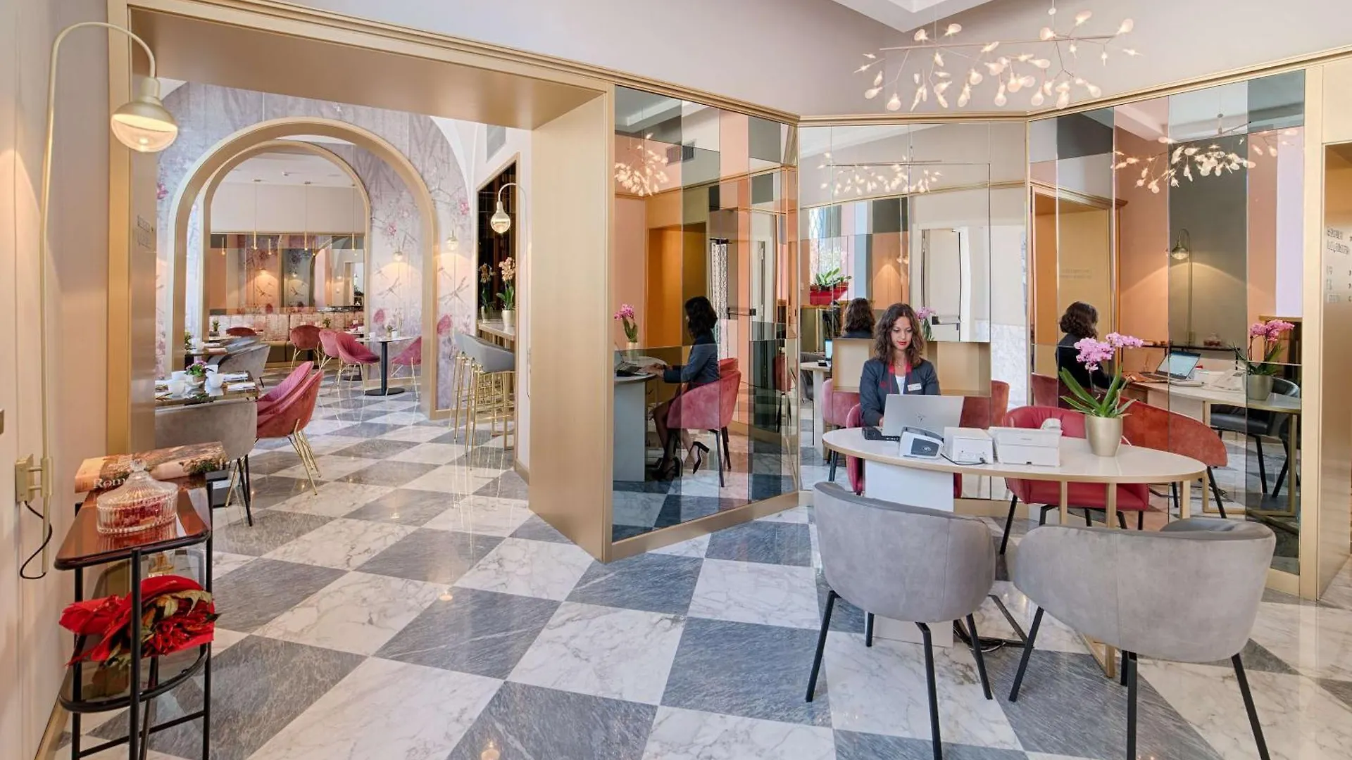 Hotel NH Collection Roma Fori Imperiali 5*,  Italia