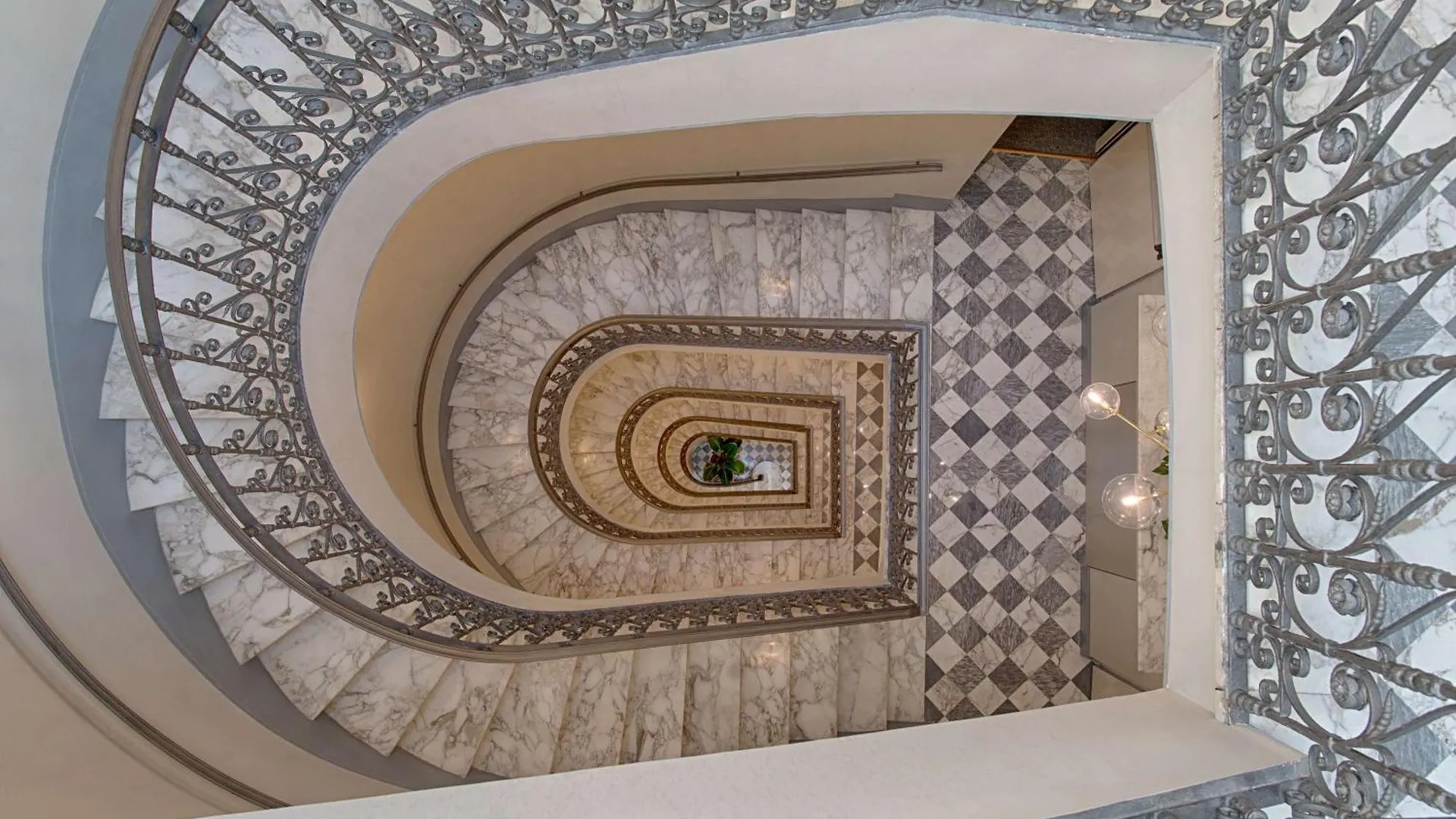 Hotel NH Collection Roma Fori Imperiali