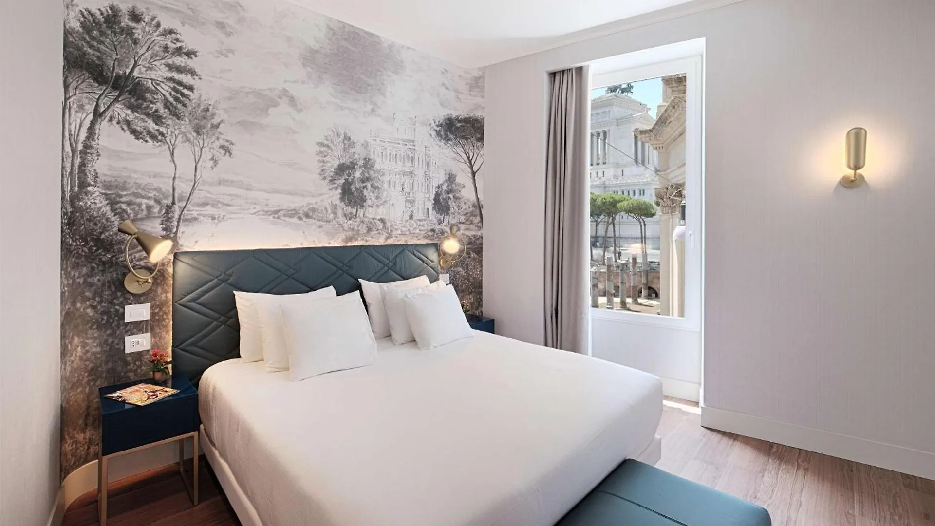Hotel NH Collection Roma Fori Imperiali 5*,  Italia